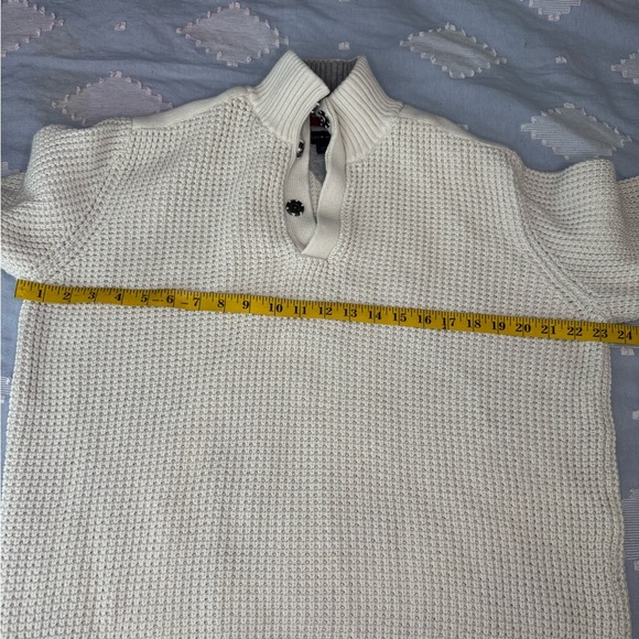 Tommy Hilfiger Cream Cowl Neck SweaterSize Large - Picture 14 of 16